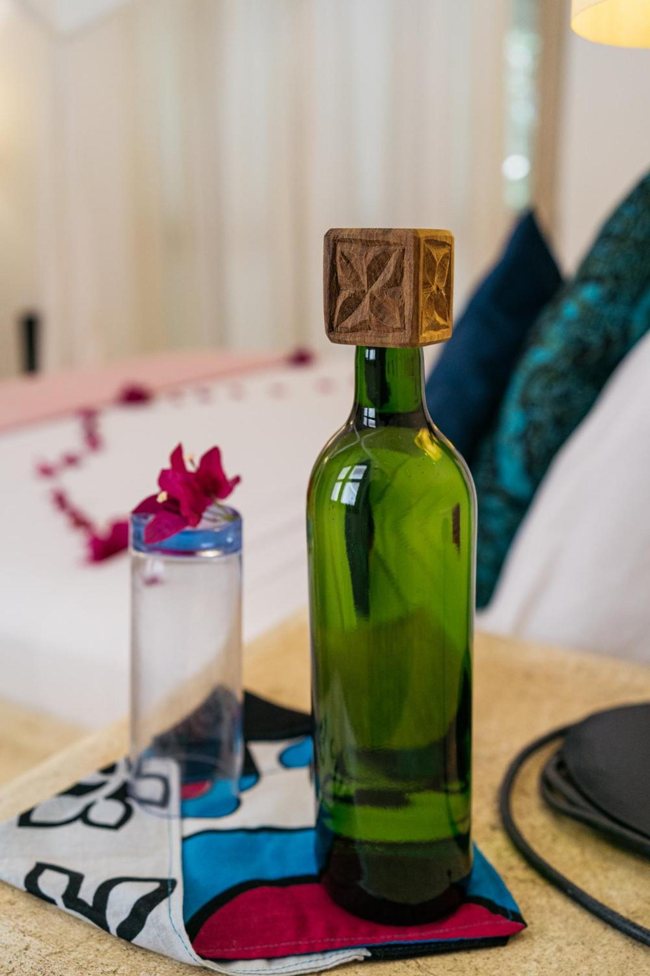 Sharazad Boutique Hotel Джамбиани Экстерьер фото