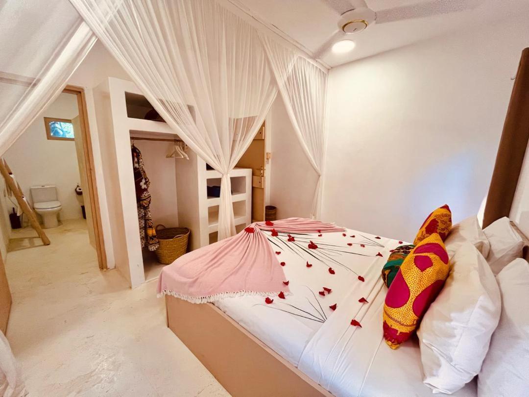 Sharazad Boutique Hotel Джамбиани Экстерьер фото