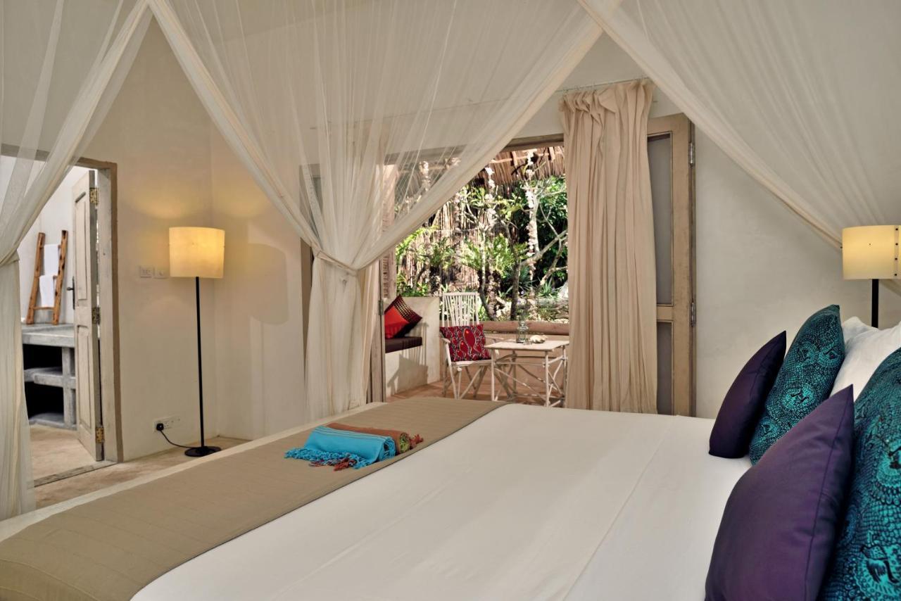 Sharazad Boutique Hotel Джамбиани Экстерьер фото